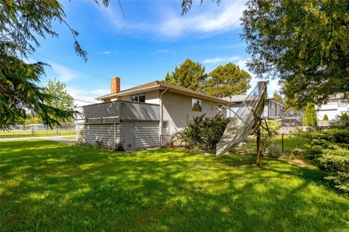 14 Kingham Pl, View Royal, BC 