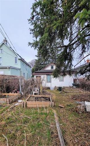 781 Valour Rd, Winnipeg, MB 
