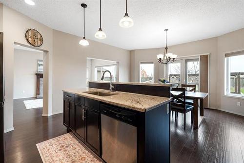 299 Oak Lawn Rd, Winnipeg, MB 