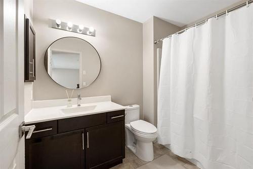 299 Oak Lawn Rd, Winnipeg, MB 