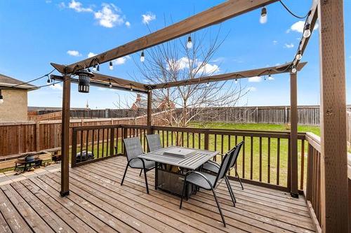 299 Oak Lawn Rd, Winnipeg, MB 