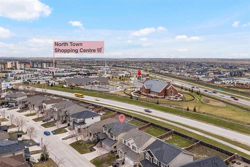 299 Oak Lawn Rd, Winnipeg, MB 
