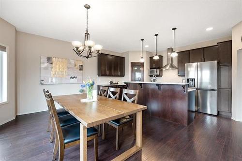 299 Oak Lawn Rd, Winnipeg, MB 