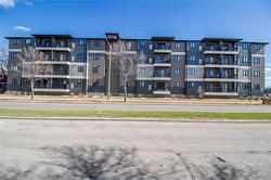 403-700 Allegheny DR  Winnipeg, MB R3T 4E4