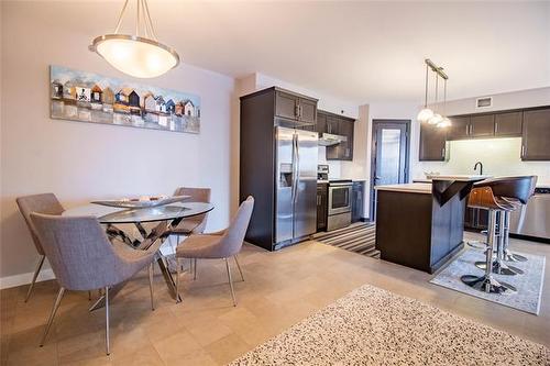403-700 Allegheny Dr, Winnipeg, MB 