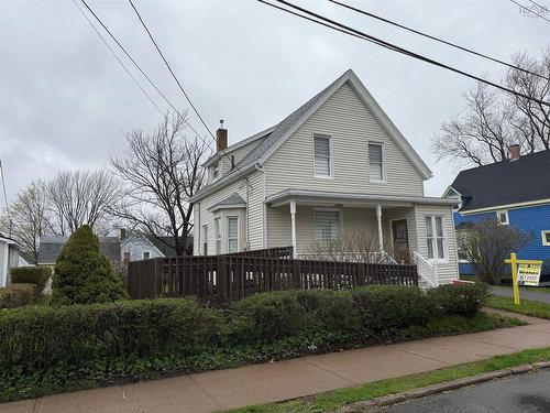 411 Nelson Street, New Glasgow, NS 