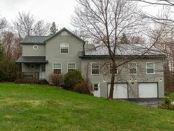 10 Sylvania Terrace  Hammonds Plains, NS B3Z 1J1