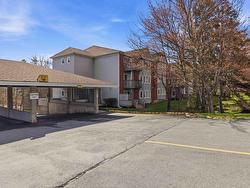 322 7 Forest Hills Parkway  Cole Harbour, NS B2W 0M4