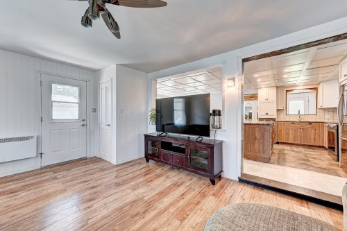 Salle familiale - 1330 Ch. Fournier, Acton Vale, QC - Indoor