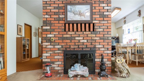 8647 Sweeney Rd, Chemainus, BC 