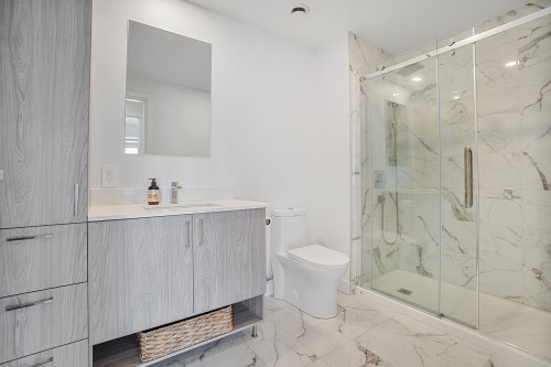 Bathroom - 903-3665 Av. Jean-Béraud, Laval (Chomedey), QC - Indoor Photo Showing Bathroom