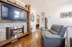 Salon - 