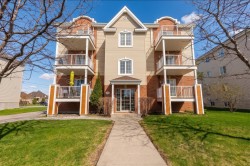 201-916 Rue de Clichy Vaudreuil-Dorion, QC J7V 0B2
