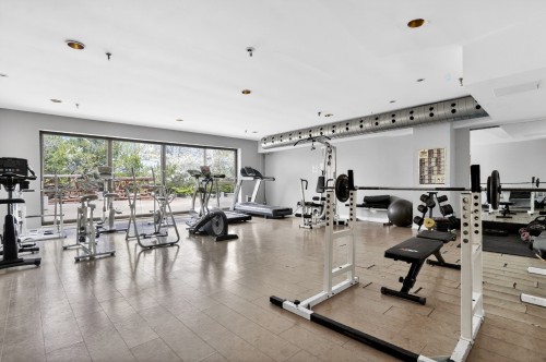 Salle d'exercice - 607-1650 Av. Panama, Brossard, QC - Indoor Photo Showing Gym Room