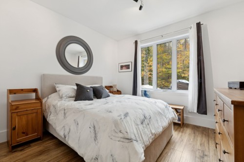 Chambre à coucher principale - 582 Ch. Du Lac-Beauclair, La Pêche, QC - Indoor Photo Showing Bedroom