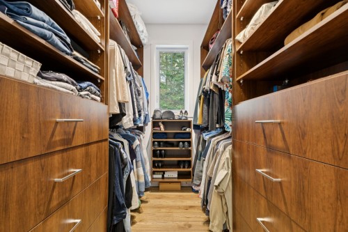 Penderie (Walk-in) - 582 Ch. Du Lac-Beauclair, La Pêche, QC - Indoor With Storage