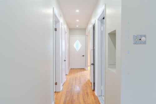 Corridor - 434 Rue Comte, Montréal (Lasalle), QC - Indoor Photo Showing Other Room