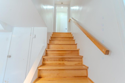Escalier - 434 Rue Comte, Montréal (Lasalle), QC - Indoor Photo Showing Other Room