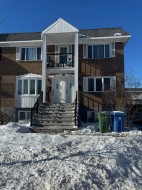 22 Rue Maisonneuve  Dollard-Des-Ormeaux, QC H9B 1K4