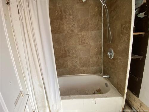 60 Beaconsfield Rd, Beaconsfield, NB 