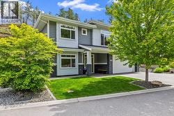 21 Forest Edge Drive Kelowna, BC V1V 3G3