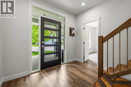 21 Forest Edge Drive, Kelowna, BC - Indoor Photo Showing Other Room