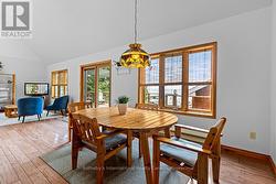 Dining - 