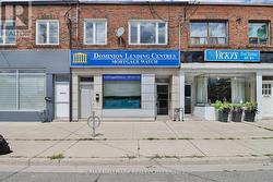 478 COSBURN AVENUE Toronto, ON M4J 2N5