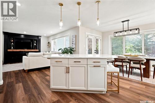 8607 Wascana Gardens Lane, Regina, SK - Indoor