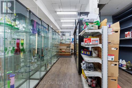 155 Victoria Avenue N, Hamilton, ON - Indoor