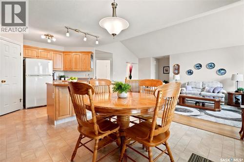 3291 Thames Crescent E, Regina, SK - Indoor Photo Showing Dining Room