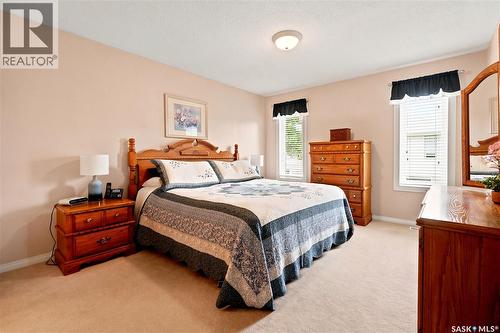 3291 Thames Crescent E, Regina, SK - Indoor Photo Showing Bedroom