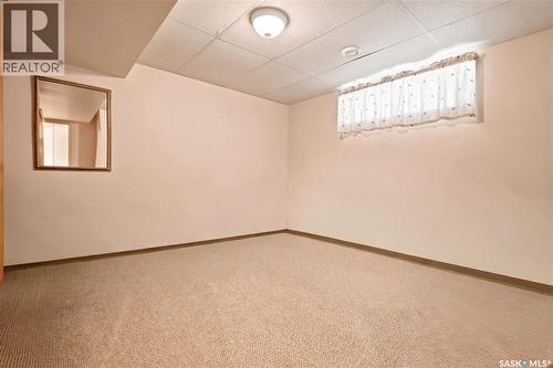 3291 Thames Crescent E, Regina, SK - Indoor Photo Showing Other Room