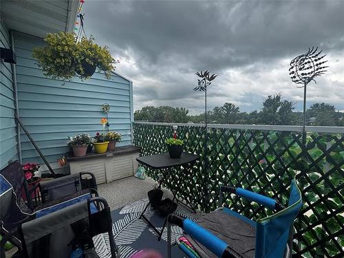 306-92 Fifth St, Beausejour, MB - Outdoor With Deck Patio Veranda
