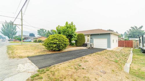913 Holt Street  Kamloops, BC V2B 5G8