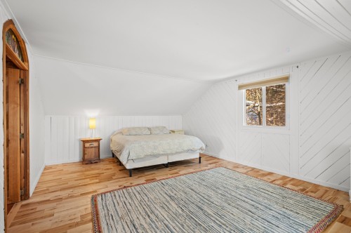 Bedroom - 760 Ch. Du Lac-Bouchette, Sainte-Adèle, QC - Indoor Photo Showing Bedroom
