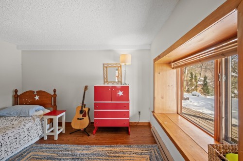Bedroom - 760 Ch. Du Lac-Bouchette, Sainte-Adèle, QC - Indoor Photo Showing Bedroom
