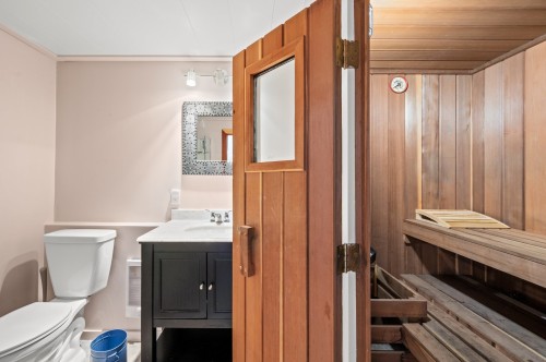 Bathroom - 760 Ch. Du Lac-Bouchette, Sainte-Adèle, QC - Indoor