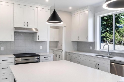 543 Bickford Way, Mill Bay, BC 