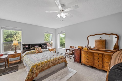 876 Cavin Rd, French Creek, BC 