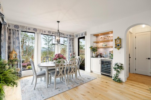 2061 Pinehurst Terr, Langford, BC 