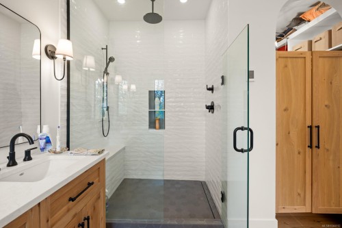 2061 Pinehurst Terr, Langford, BC 