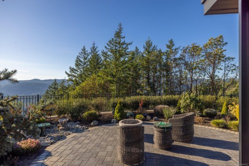 2061 Pinehurst Terr, Langford, BC 
