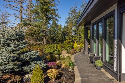 2061 Pinehurst Terr, Langford, BC 