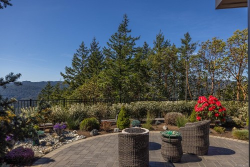 2061 Pinehurst Terr, Langford, BC 