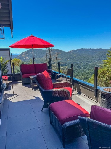 2061 Pinehurst Terr, Langford, BC 