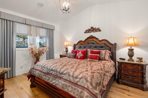 2061 Pinehurst Terr, Langford, BC 
