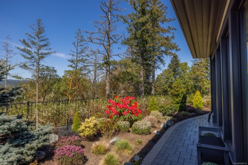 2061 Pinehurst Terr, Langford, BC 