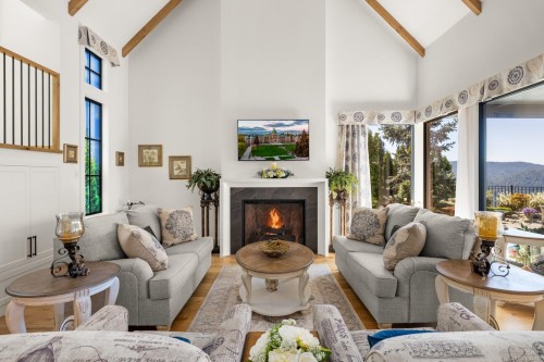 2061 Pinehurst Terr, Langford, BC 