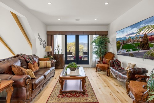 2061 Pinehurst Terr, Langford, BC 